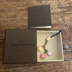 LOUIS VUITTON Strap Bag charm key holder ring chain AUTHENTIC PASTILLES PHONE